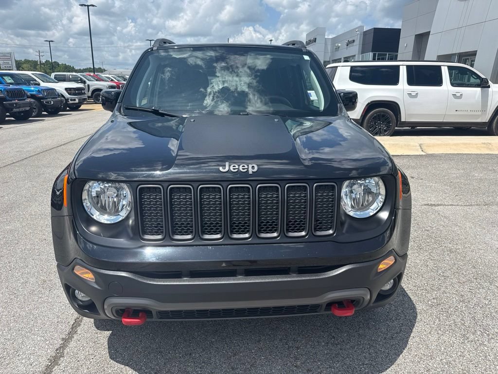 Used 2022 Jeep Renegade Trailhawk w/ Trailer Tow Group AWD/4WD image 3