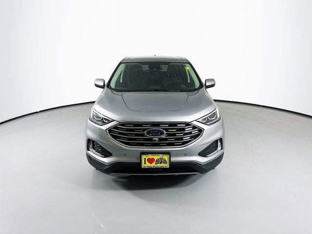Used 2022 Ford Edge Titanium w/ Equipment Group 301A image 4