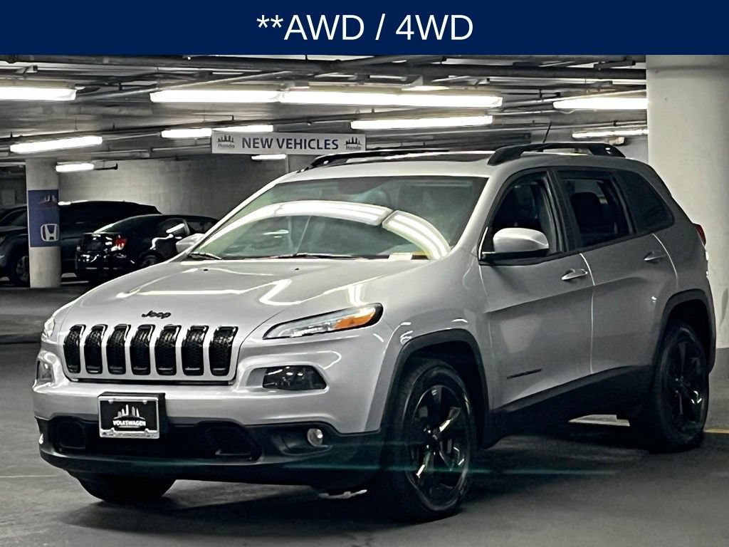 Used 2015 Jeep Cherokee Latitude w/ Comfort/Convenience Group AWD/4WD image 4