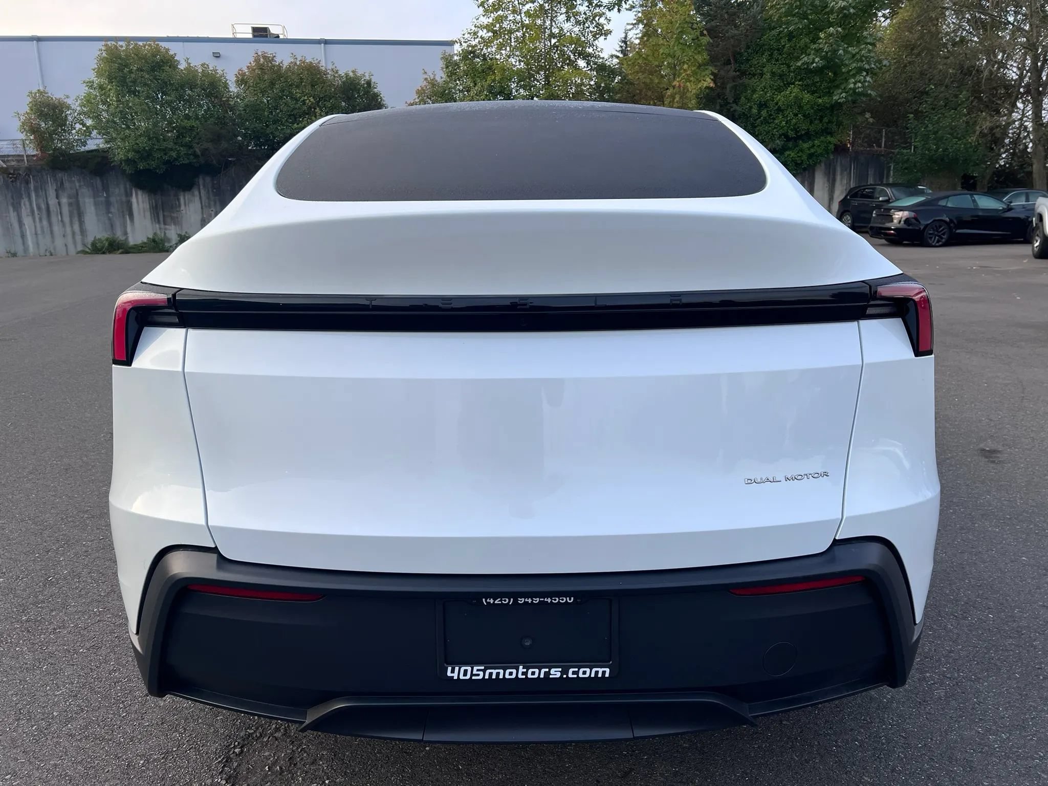 Used 2026 Tesla Model Y AWD image 6