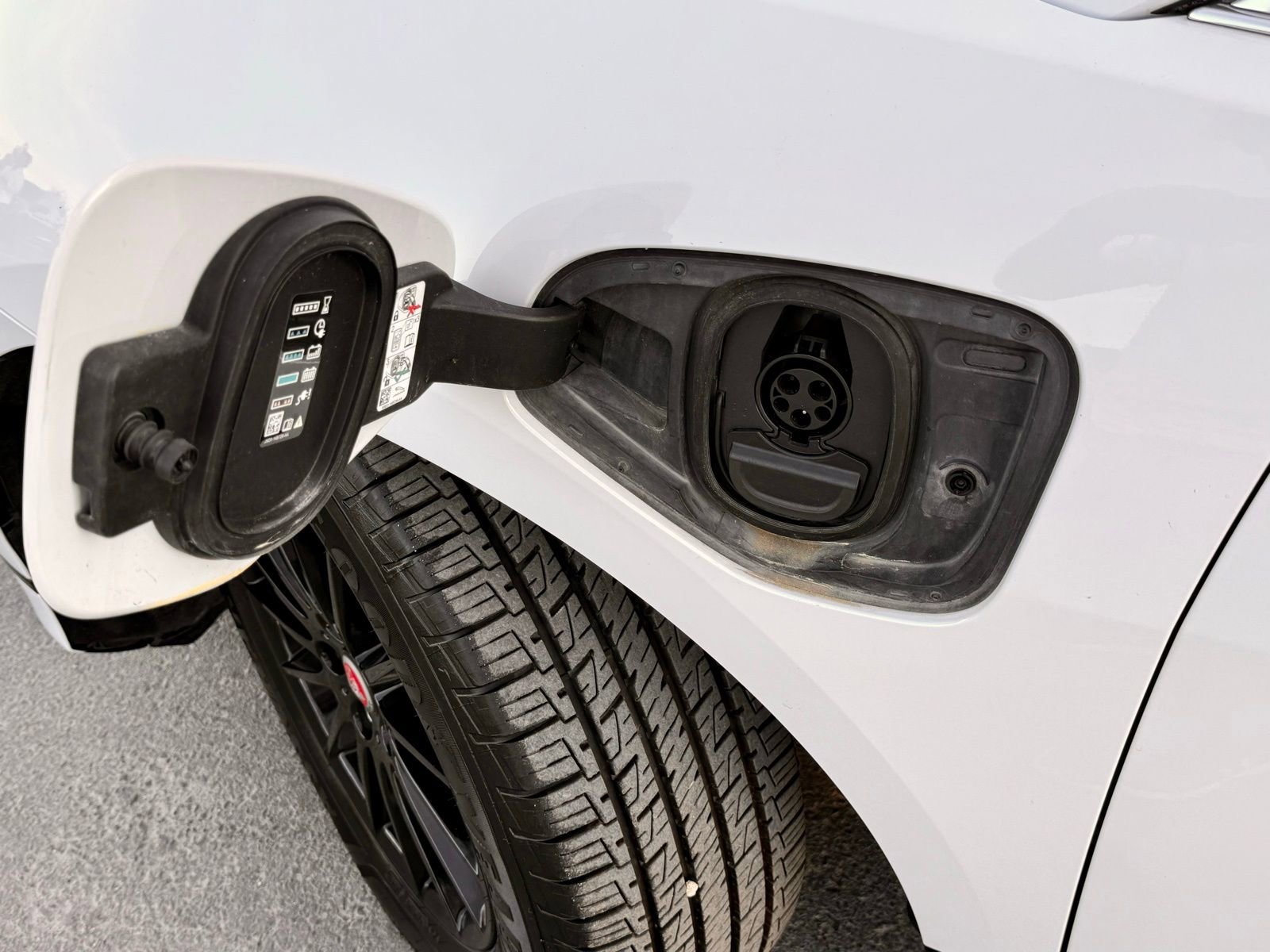 Used 2020 Jaguar I-PACE S image 7