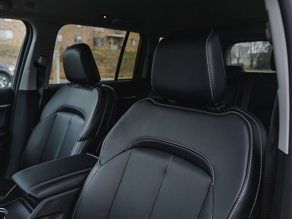 New 2025 Jeep Grand Cherokee Limited image 18