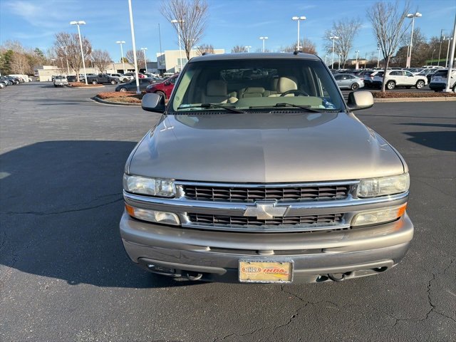 Used 2003 Chevrolet Tahoe LT image 2