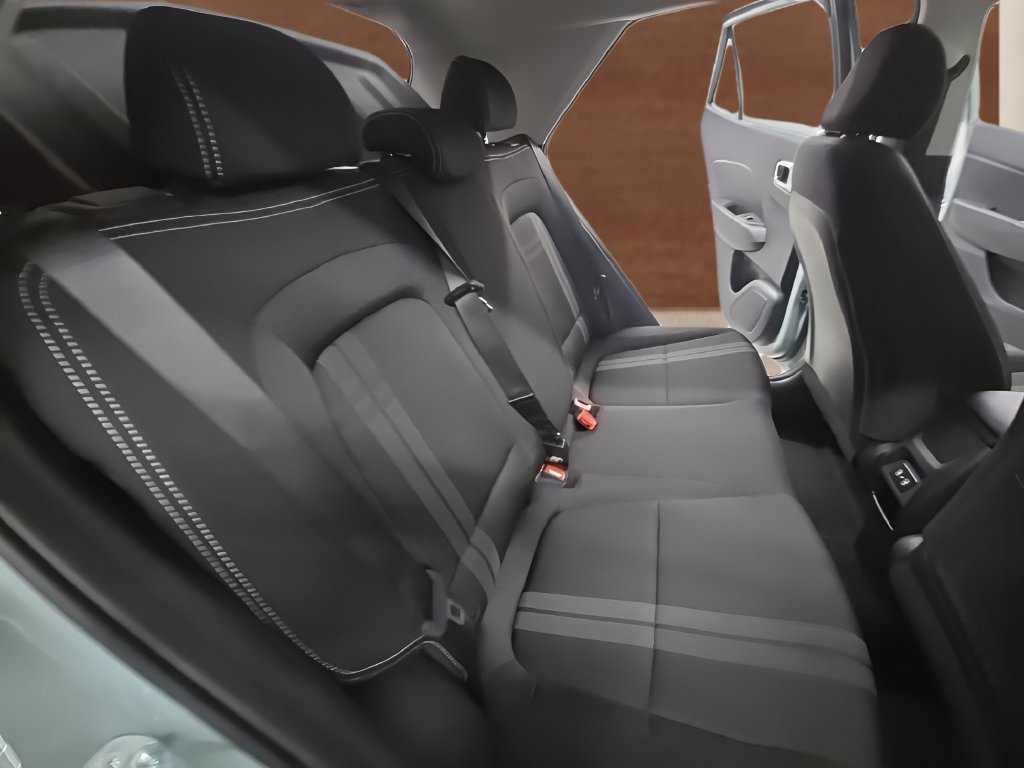 New 2026 Hyundai Venue SEL FWD image 24