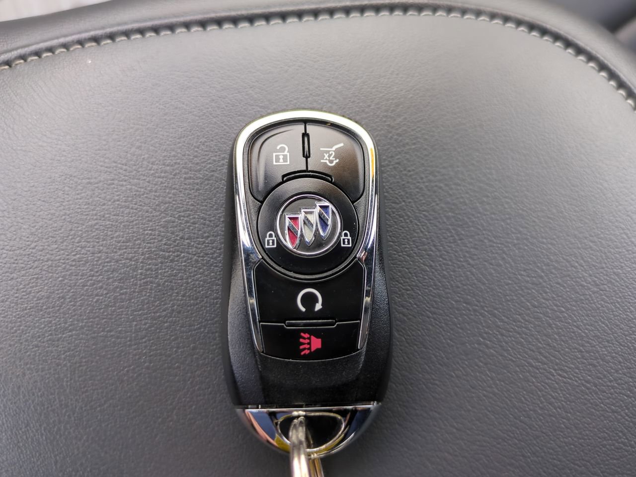 Certified 2024 Buick Enclave Essence w/ Experience Buick Package image 29