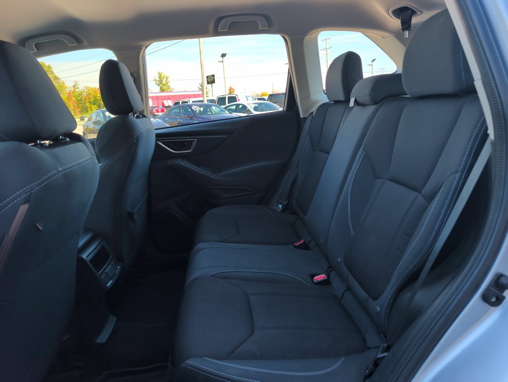 Used 2021 Subaru Forester AWD/4WD image 19