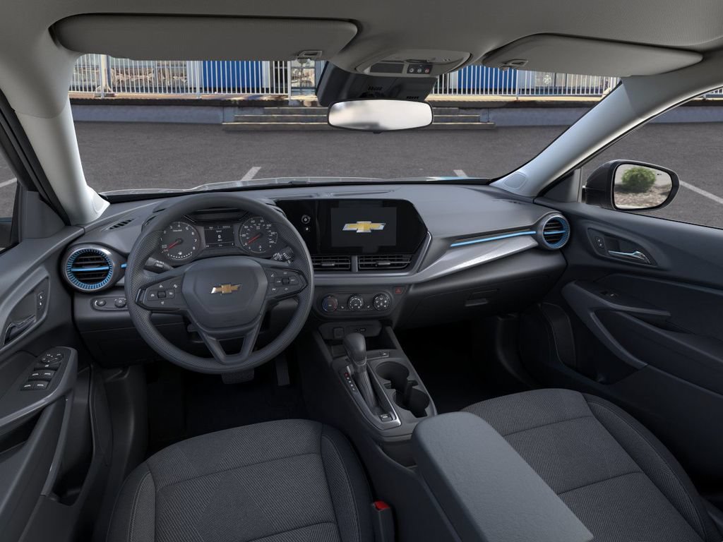 New 2026 Chevrolet Trax LS w/ LS Convenience Package FWD image 15