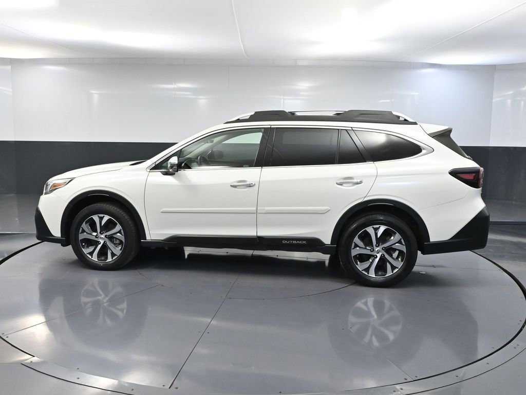 Used 2022 Subaru Outback Touring XT AWD/4WD image 9