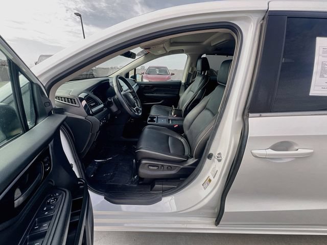 Certified 2025 Honda Odyssey Touring image 10
