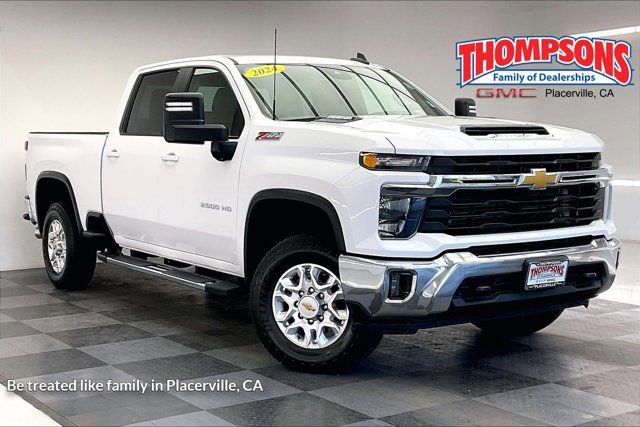 Used 2024 Chevrolet Silverado 2500 LT image 1