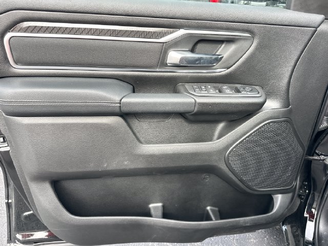 New 2027 RAM 1500 4x4 Crew Cab image 13