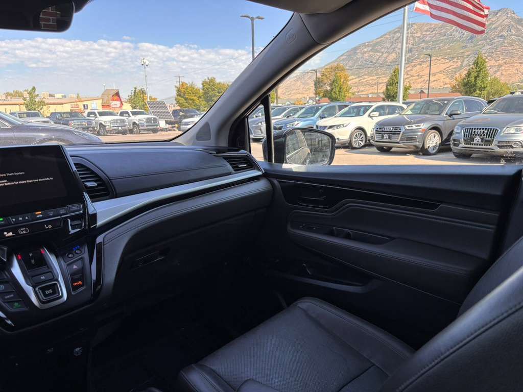 Used 2020 Honda Odyssey Elite image 30