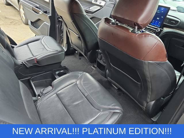 Used 2021 Ford Explorer Platinum w/ Equipment Group 601A AWD/4WD image 11