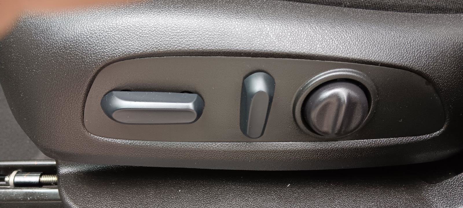 Used 2022 Chevrolet Equinox LT image 9