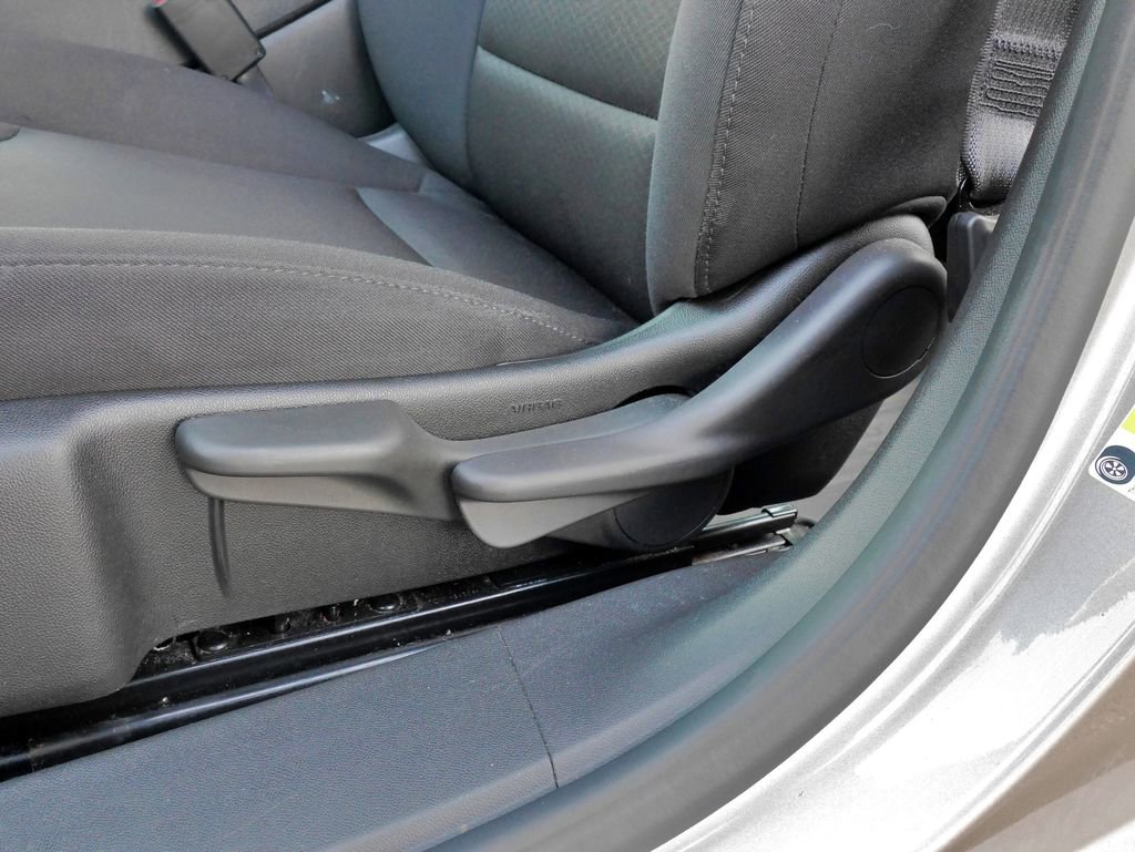 Used 2024 Chevrolet Malibu LS FWD image 21