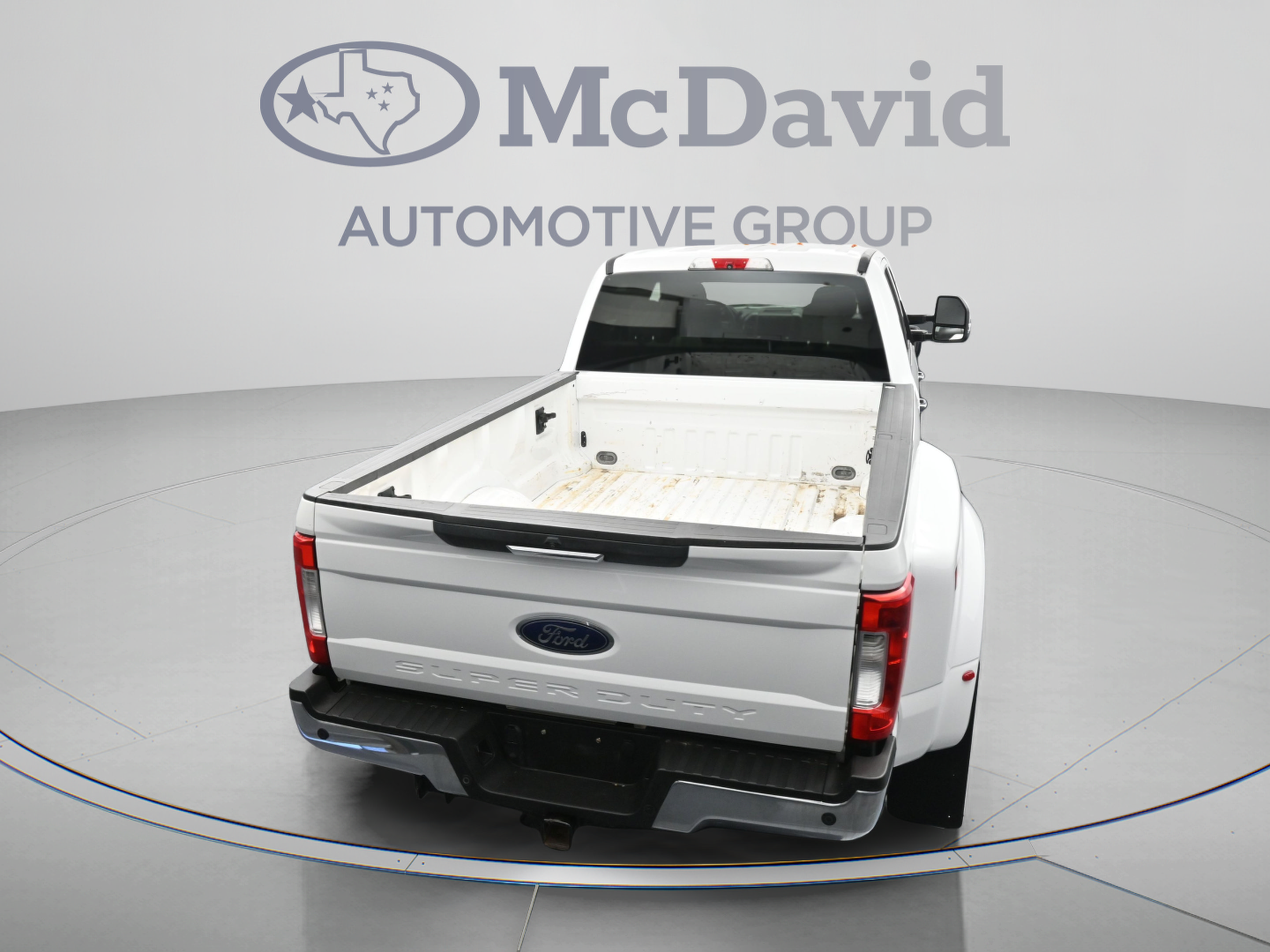 Used 2019 Ford F350 XLT w/ XLT Premium Package AWD/4WD image 38