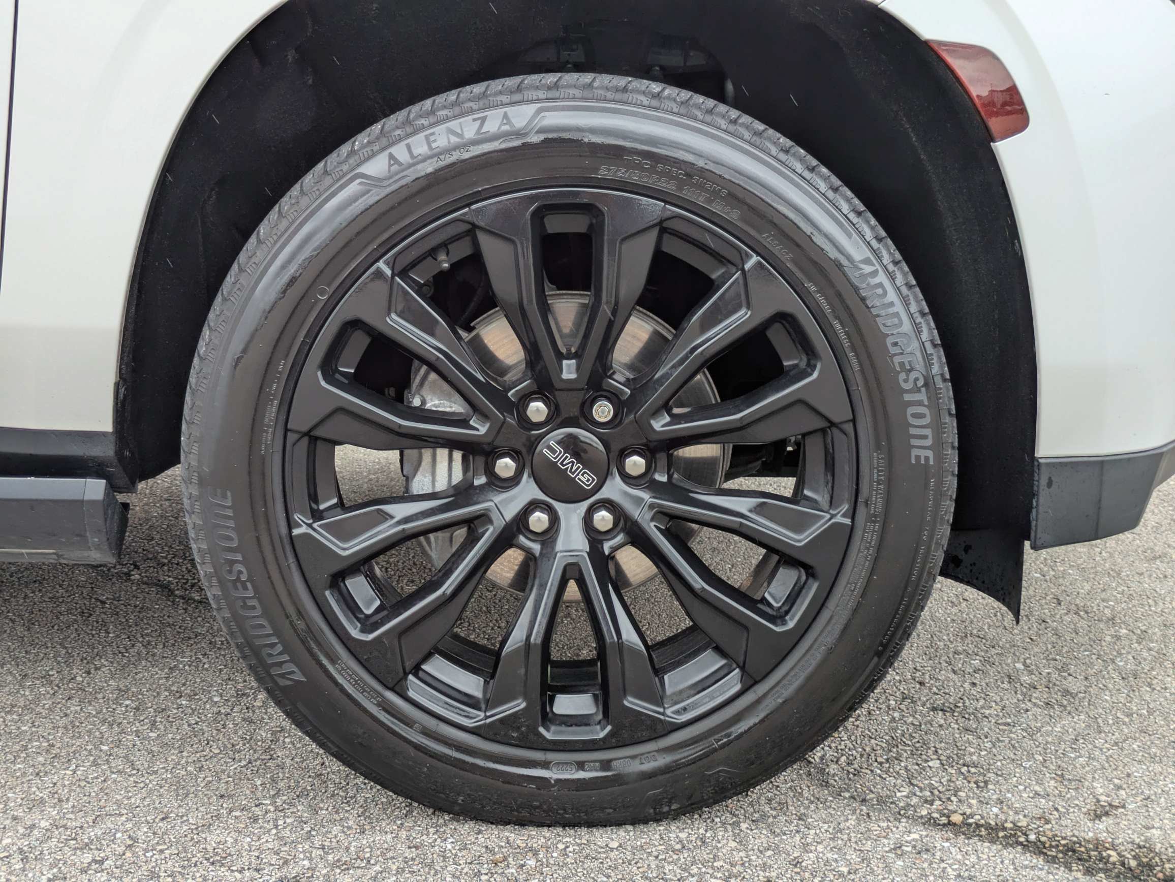 Used 2022 GMC Yukon XL Denali AWD/4WD image 11