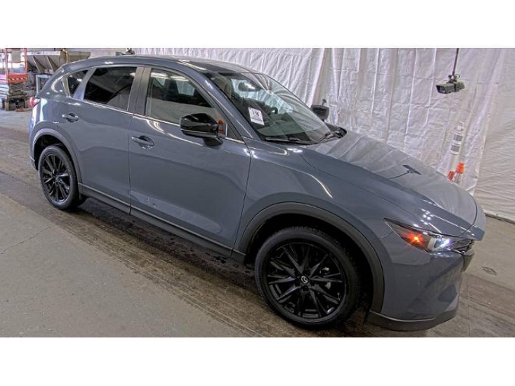 Used 2023 MAZDA CX-5 Carbon Edition image 3