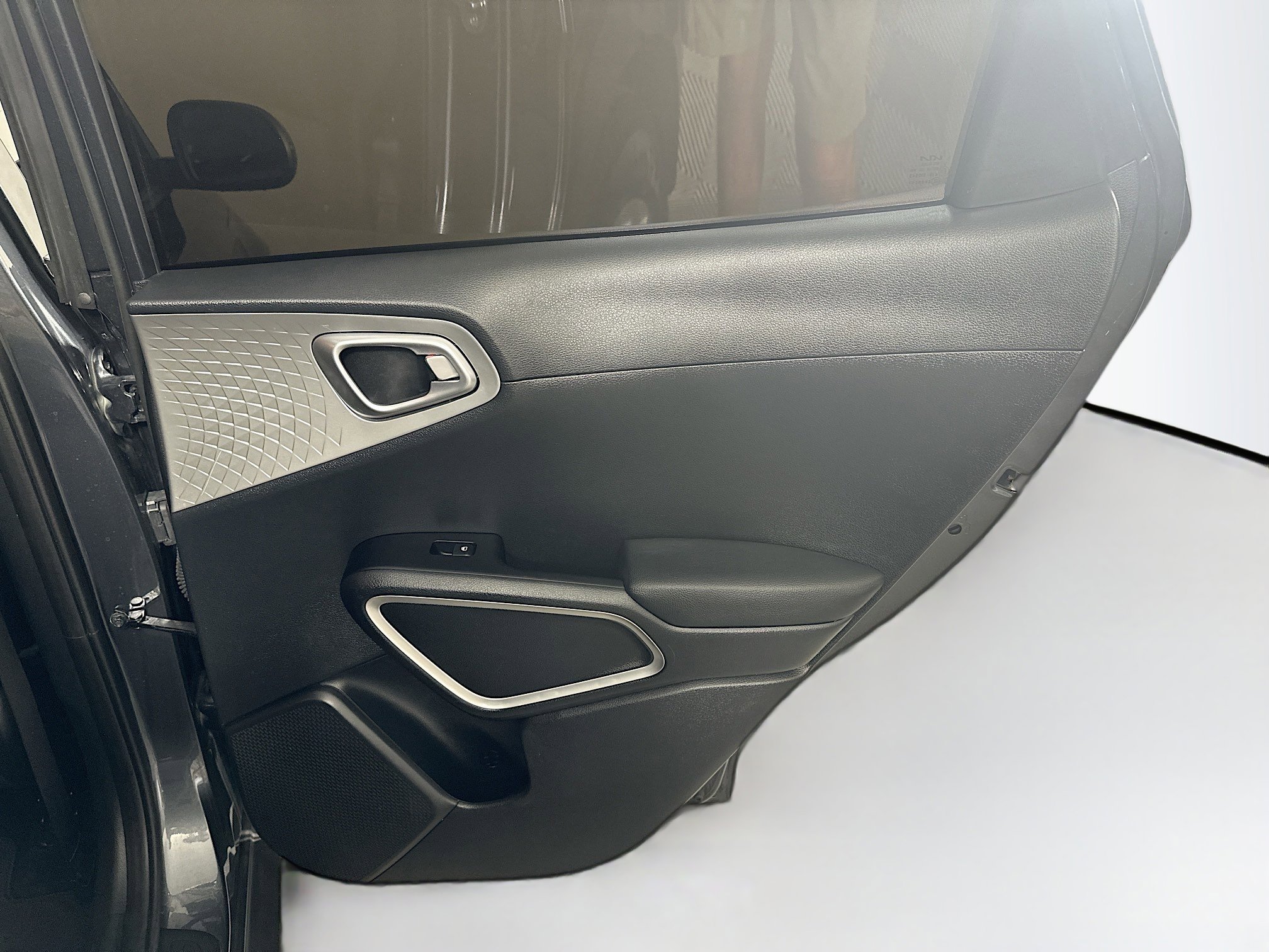 Used 2024 Kia Soul LX image 27