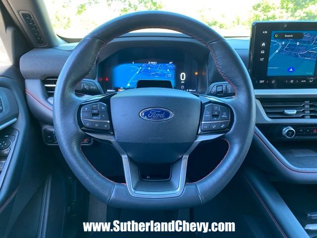 Used 2025 Ford Explorer ST-Line w/ ST-Line Street Pack AWD/4WD image 21