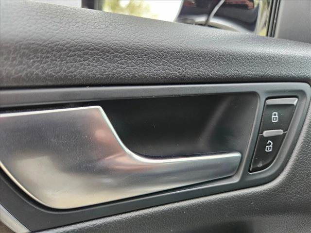 Used 2016 Audi Q5 3.0T Premium Plus image 19