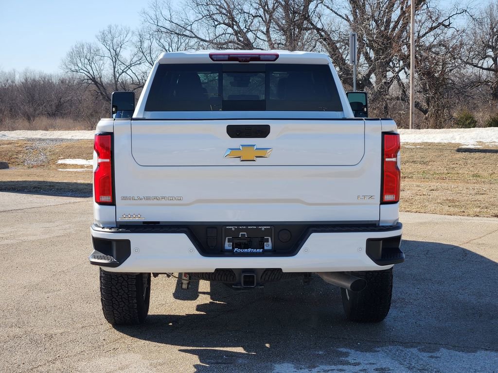 Used 2025 Chevrolet Silverado 2500 LTZ w/ Z71 Chrome Sport Edition AWD/4WD image 6