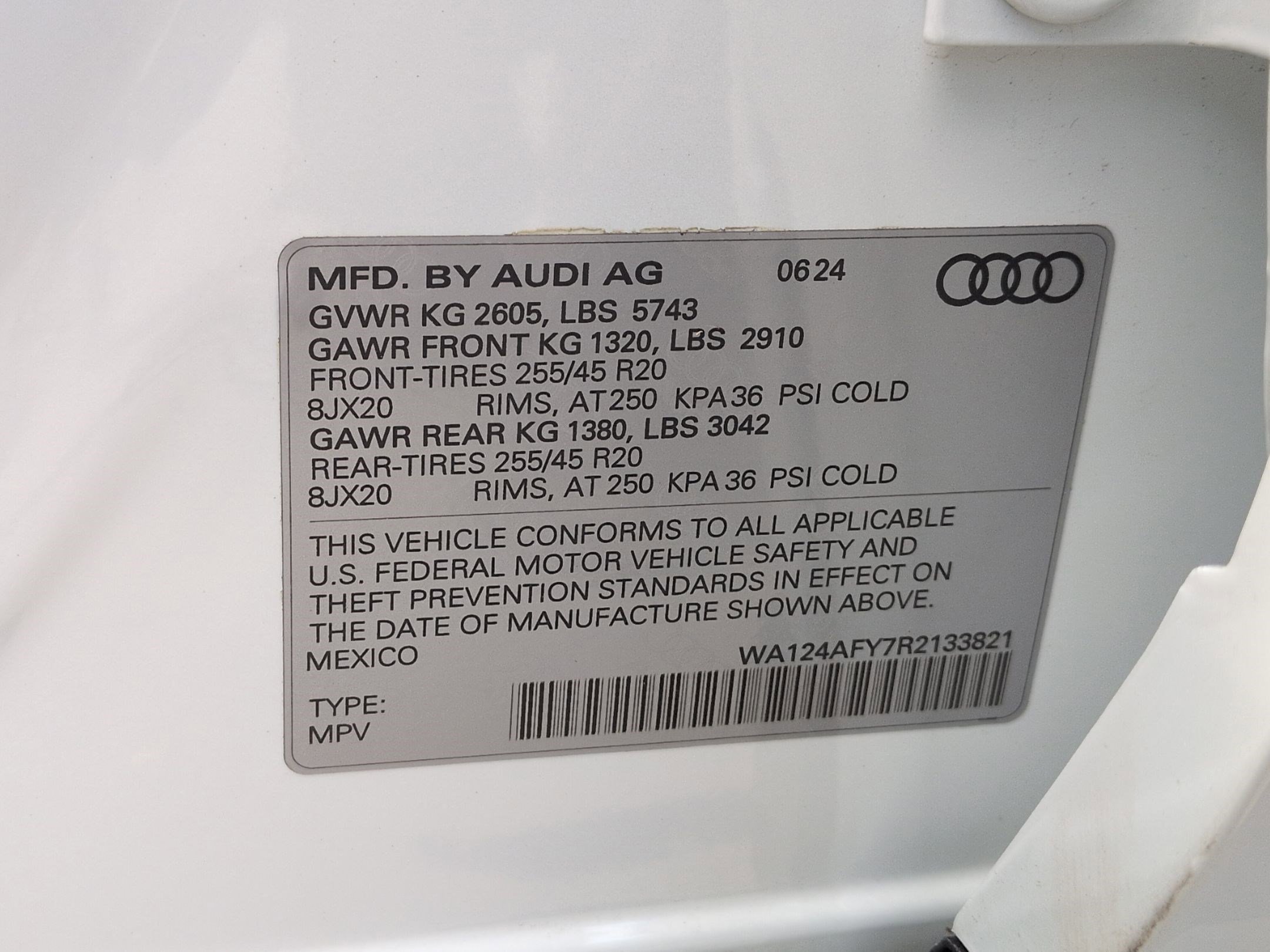 Used 2024 Audi SQ5 Premium Plus w/ Premium Plus Package AWD/4WD image 34
