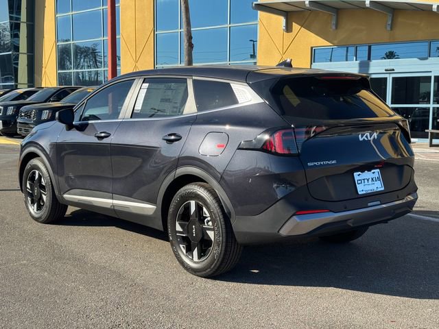 New 2026 Kia Sportage LX image 3