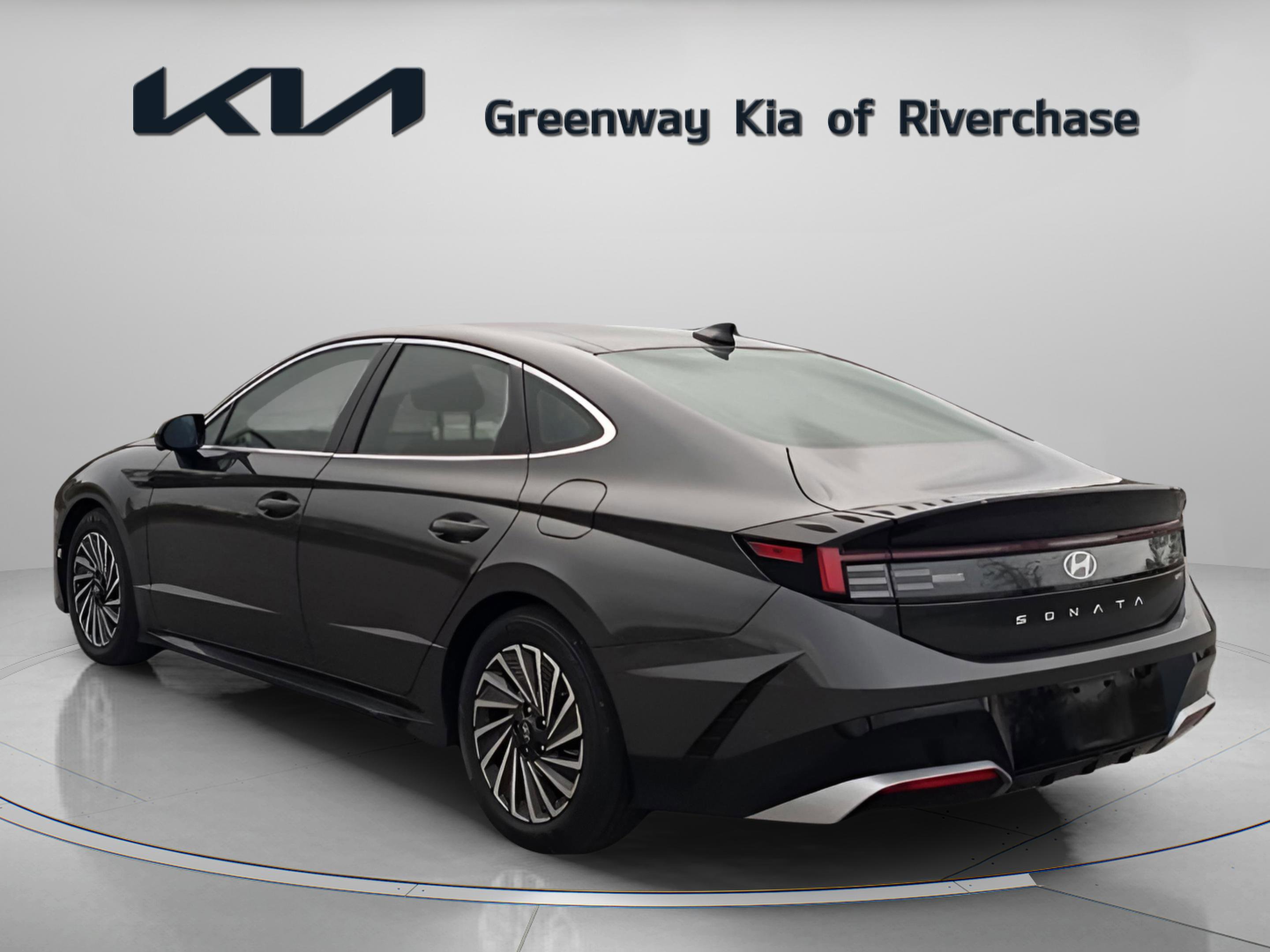 Used 2025 Hyundai Sonata Limited image 5