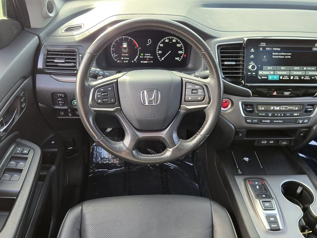 Certified 2025 Honda Ridgeline RTL image 12