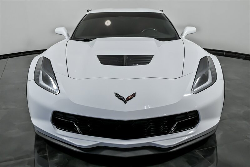 Used 2015 Chevrolet Corvette Z06 image 4