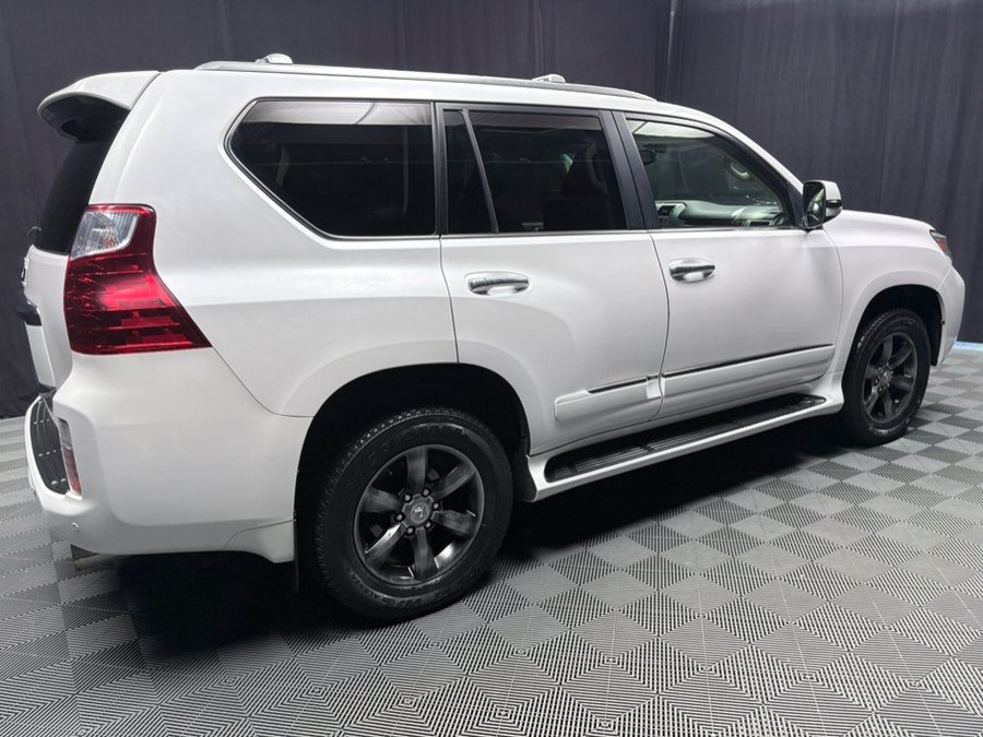 Used 2013 Lexus GX 460 Premium AWD/4WD image 17