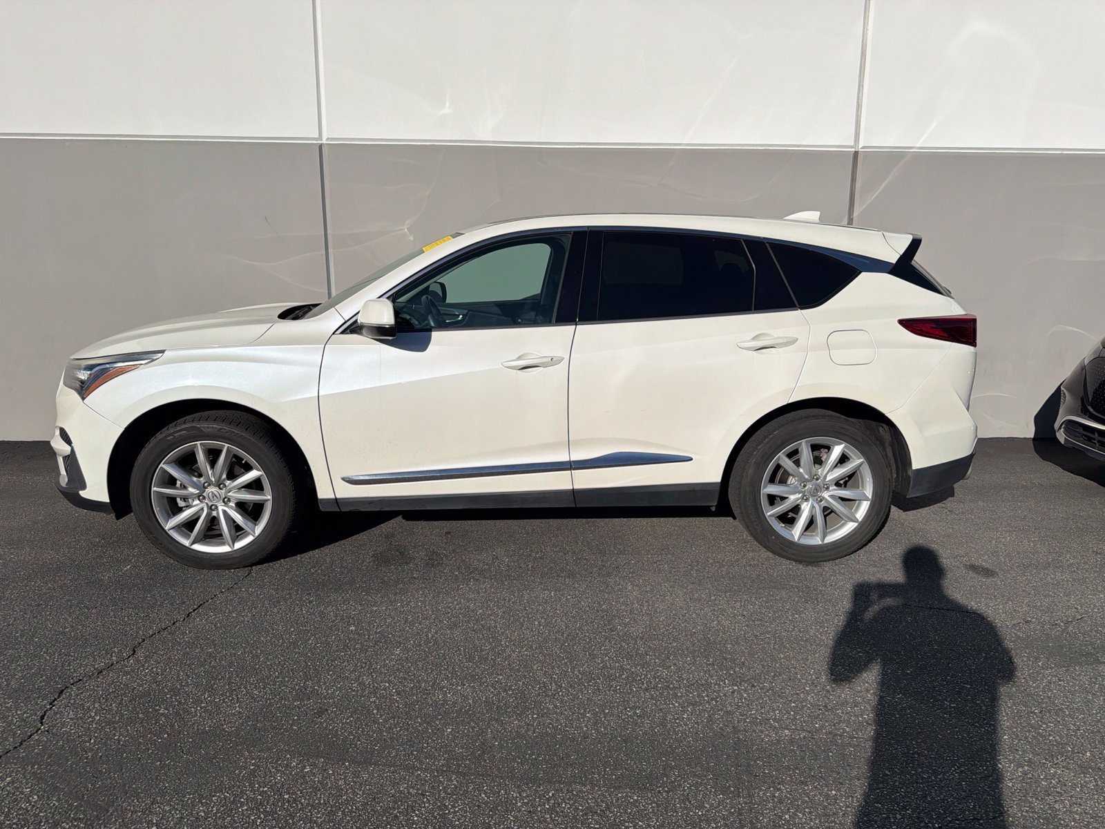Used 2019 Acura RDX FWD image 2