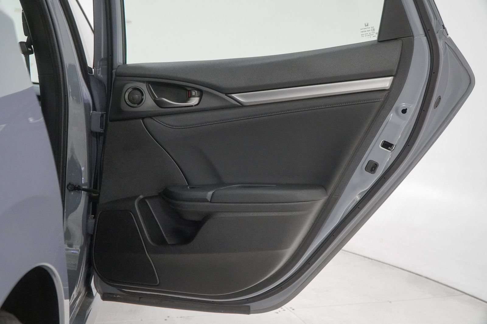 Used 2020 Honda Civic EX-L image 36