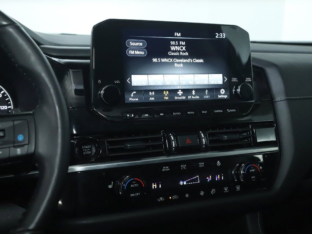 Certified 2025 Nissan Pathfinder SL image 27