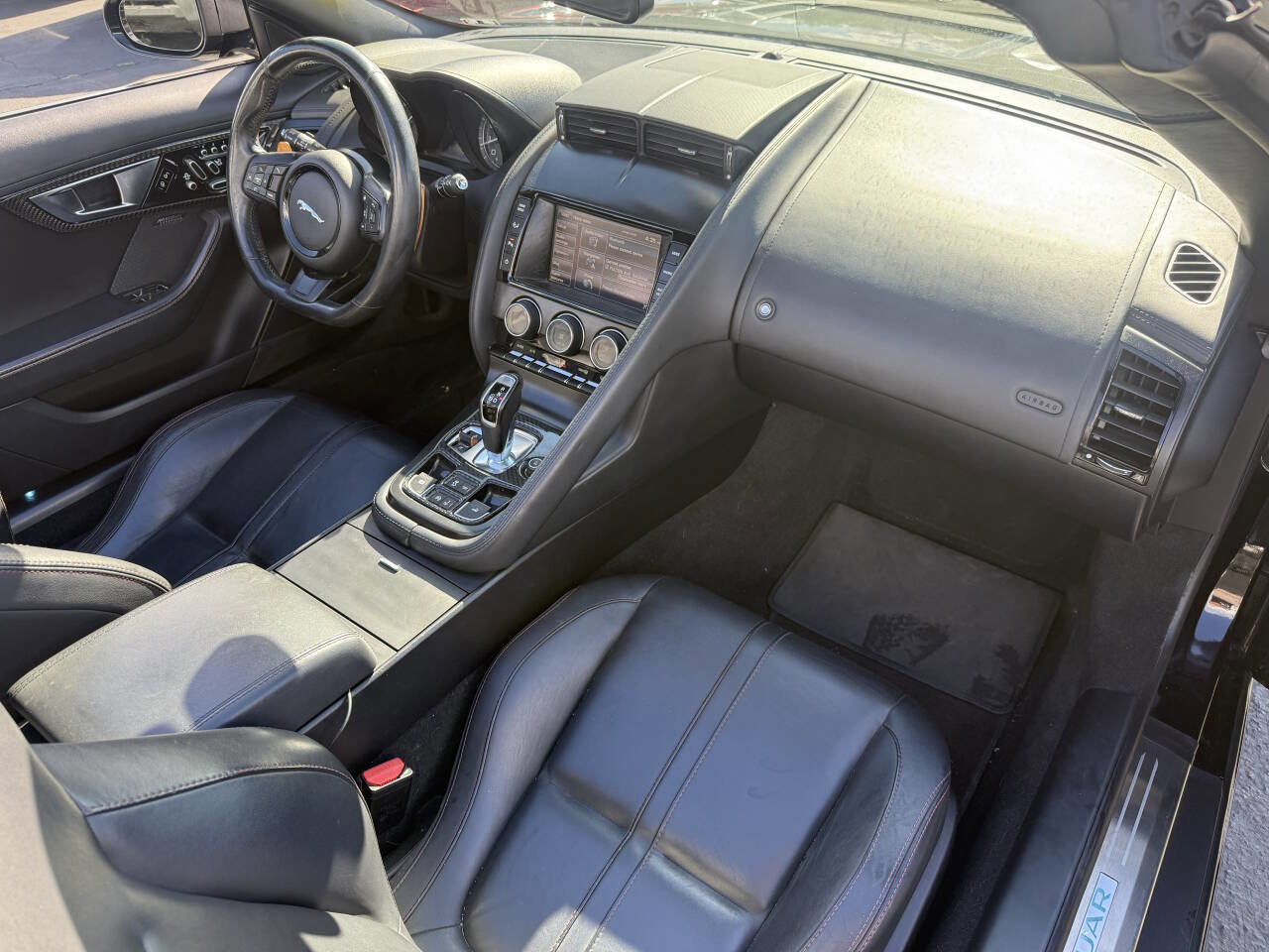 Used 2014 Jaguar F-TYPE S RWD image 13