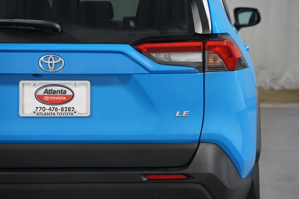 Certified 2021 Toyota RAV4 LE image 10
