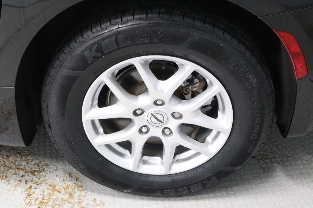 Used 2022 Chrysler Pacifica Touring-L w/ Uconnect Theater Family Group FWD image 20
