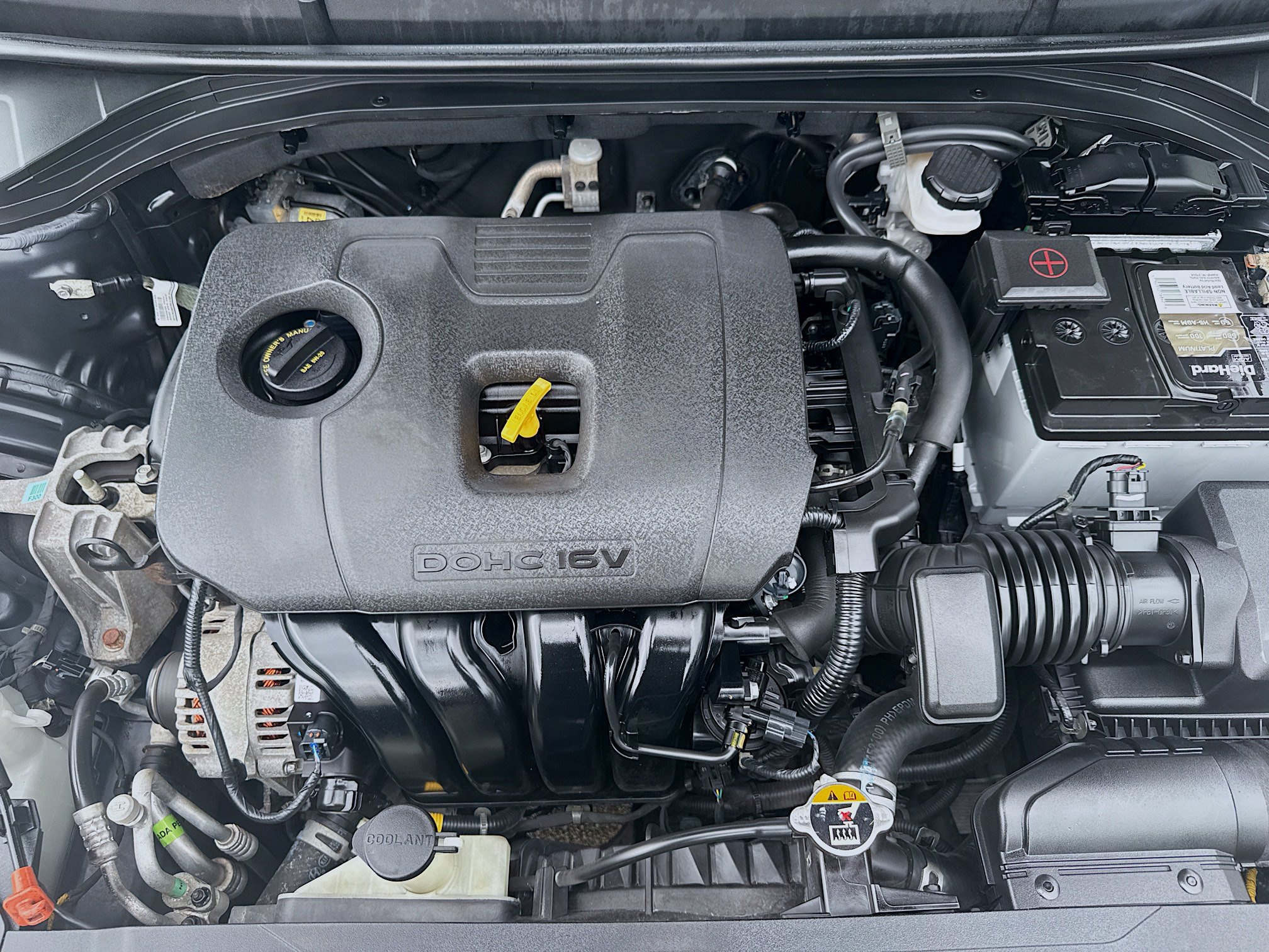Used 2020 Hyundai Elantra SE FWD image 32