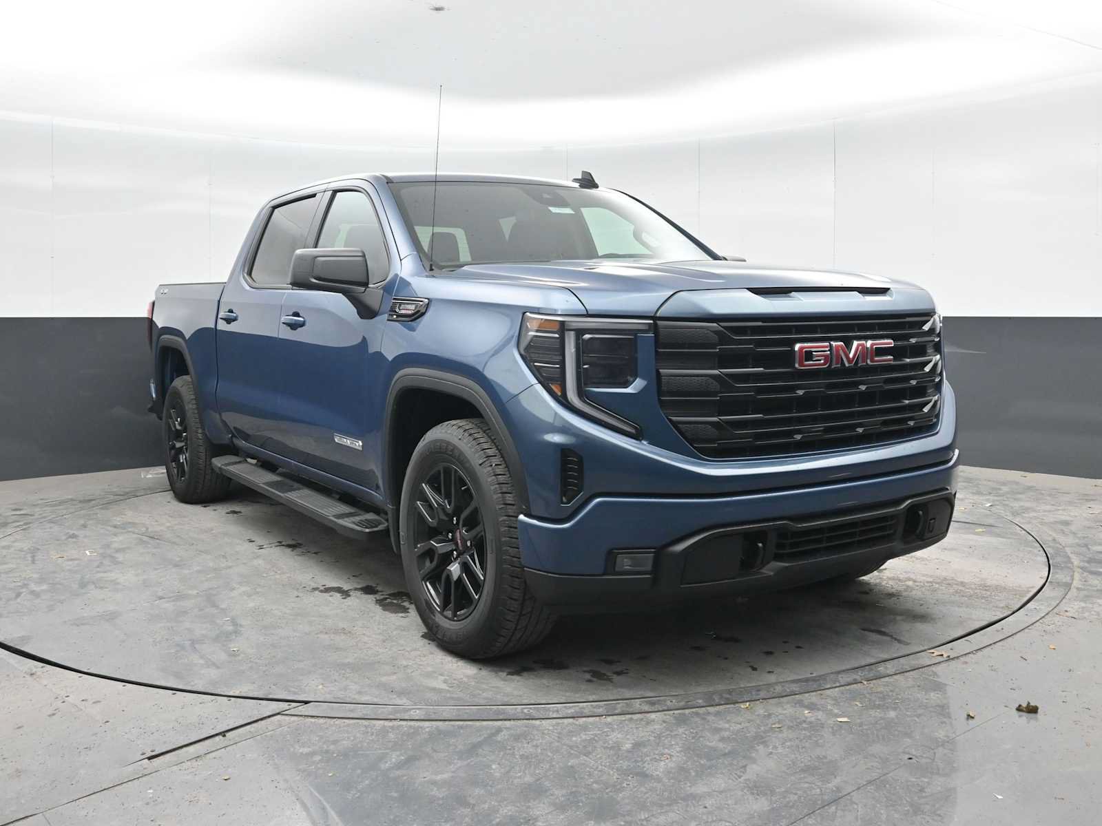 New 2026 GMC Sierra 1500 Elevation AWD/4WD image 7
