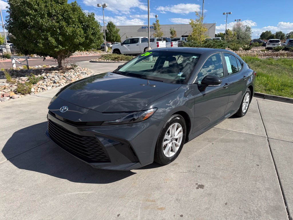 Used 2026 Toyota Camry LE FWD image 3