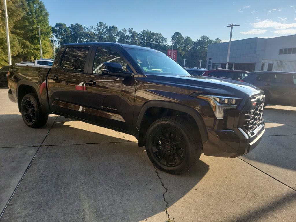 Used 2025 Toyota Tundra Limited image 9