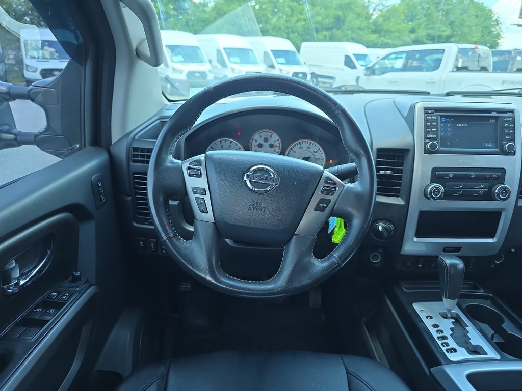 Used 2015 Nissan Titan PRO-4X w/ Pro-4x Luxury Package AWD/4WD image 17
