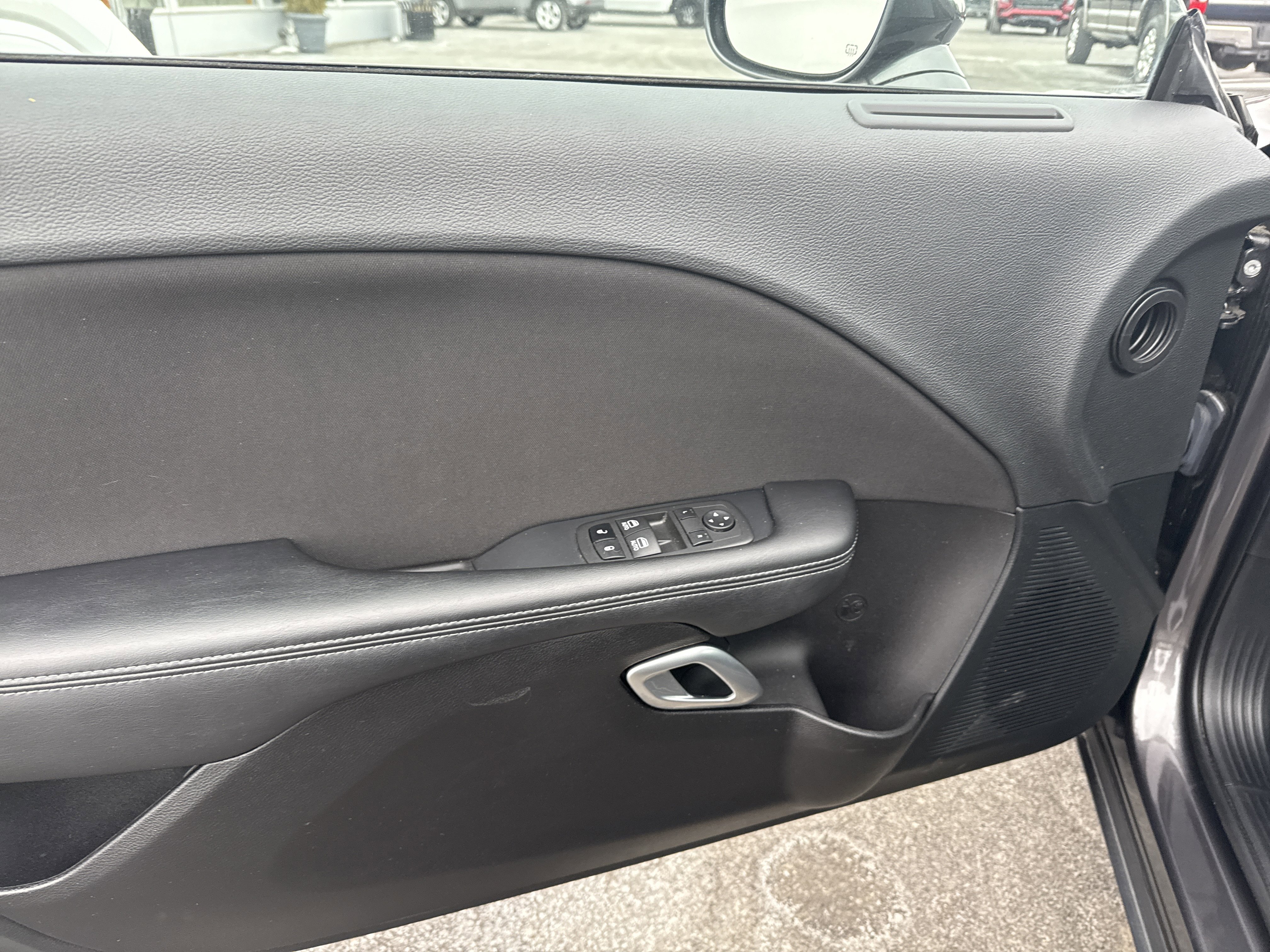 Used 2022 Dodge Challenger R/T w/ Blacktop Package image 13