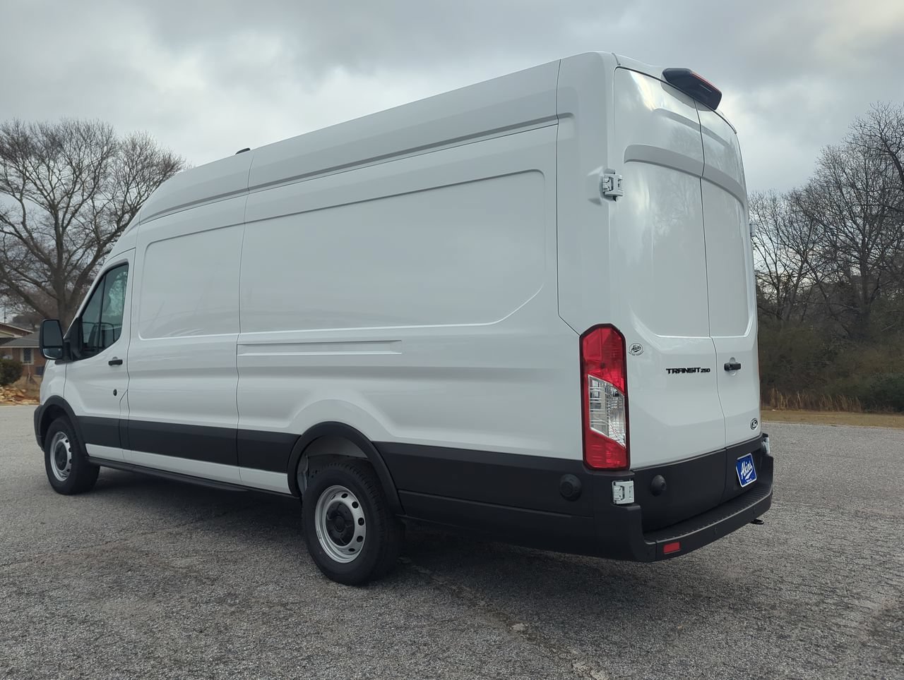New 2026 Ford Transit 250 148 High Roof Extended RWD image 5
