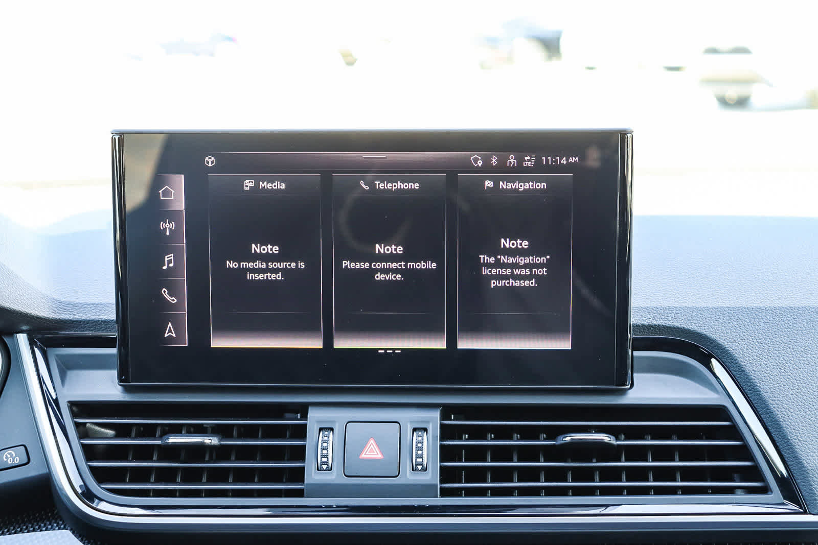 Used 2024 Audi SQ5 Premium Plus w/ Premium Plus Package image 19