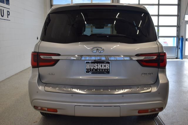 Used 2022 INFINITI QX80 Luxe w/ Cargo Package AWD/4WD image 11