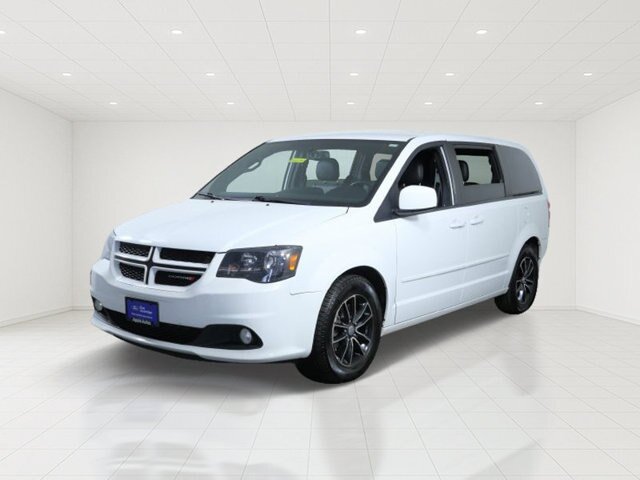 Used 2017 Dodge Grand Caravan GT FWD image 1