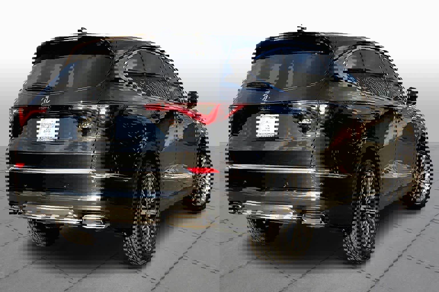 Used 2025 Acura MDX FWD w/ Technology Package image 11