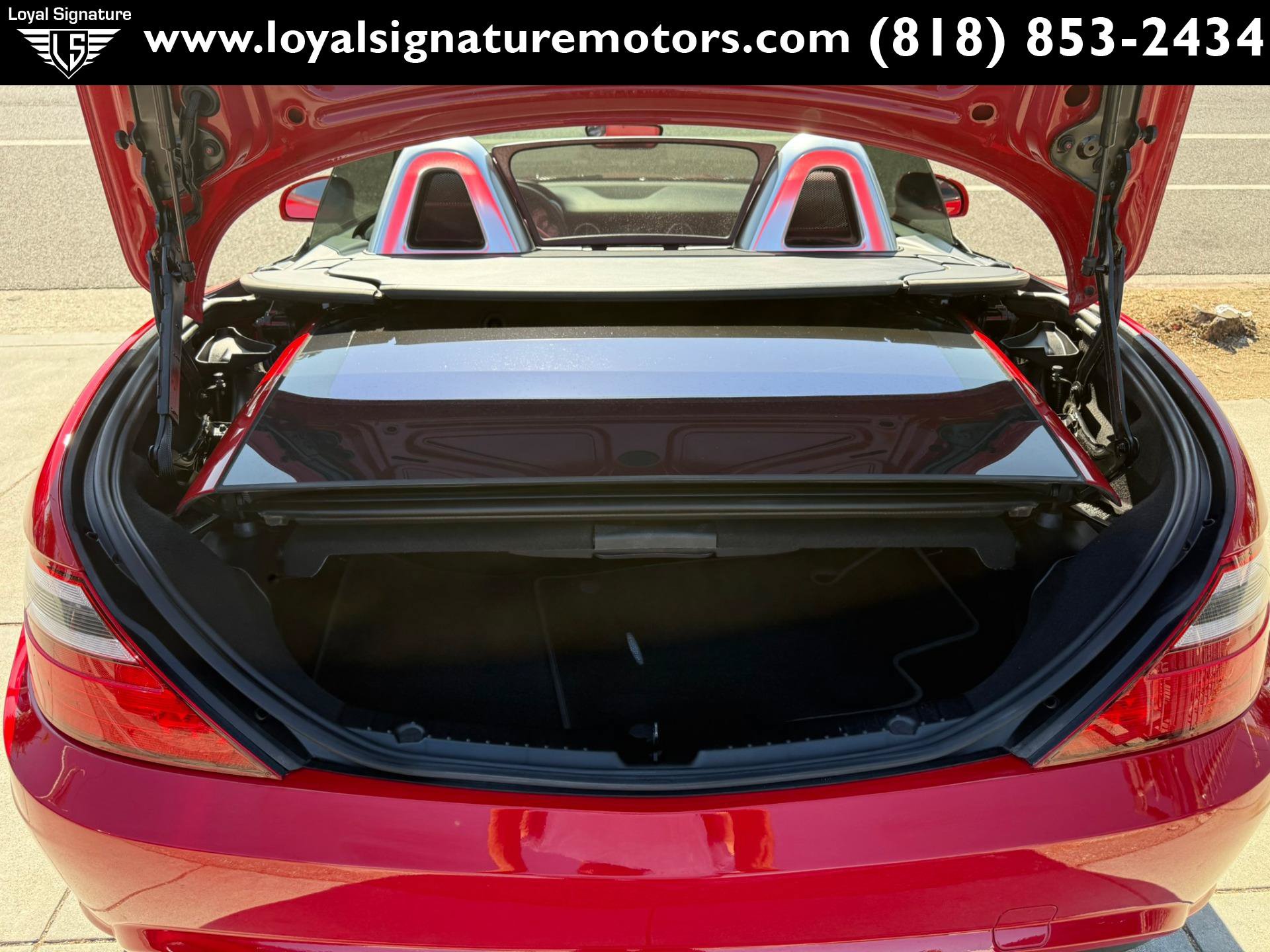 Used 2016 Mercedes-Benz SLK 300 image 12